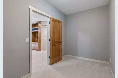 21180 Wellington Place, Lakeville, MN 55044 - Photo 49