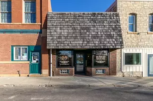 25 S Park Ave, Le Center, MN 56057 - Photo 1