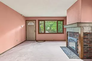 1677 Burns Ave, Saint Paul, MN 55106 - Photo 5