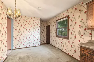1677 Burns Ave, Saint Paul, MN 55106 - Photo 11