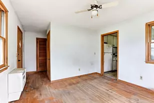 4039 Upton Ave N, Minneapolis, MN 55412 - Photo 7