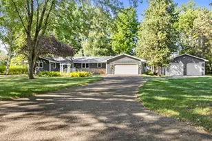 240 Pine Circle, Annandale, MN 55302 - Photo 5