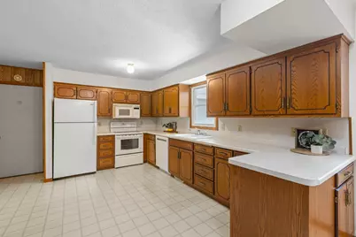 240 Pine Circle, Annandale, MN 55302 - Photo 19