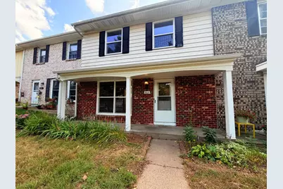 868 Wescott Square, Eagan, MN 55123 - Photo 1