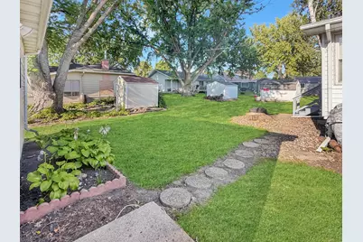 609 Washington Avenue, Fairmont, MN 56031 - Photo 9