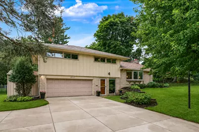4717 Glenwood Avenue, Golden Valley, MN 55422 - Photo 1