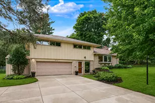 4717 Glenwood Ave, Golden Valley, MN 55422 - Photo 1