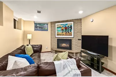 4717 Glenwood Avenue, Golden Valley, MN 55422 - Photo 39