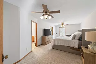 1055 N Shore Dr, Forest Lake, MN 55025 - Photo 27