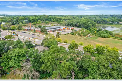 9339 Cedar Lake Road S, Saint Louis Park, MN 55426 - Photo 53