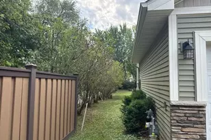 1521 Hydram Ave N, Oakdale, MN 55128 - Photo 23
