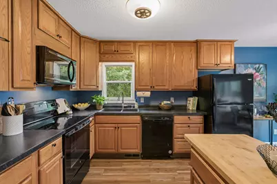 2146 202nd Avenue NW, Oak Grove, MN 55011 - Photo 15