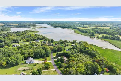 31795 Lakeway Drive NE, Cambridge, MN 55008 - Photo 3