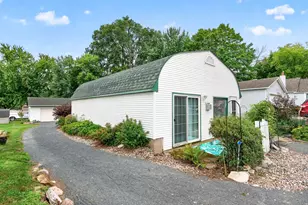 215 Franklin Ave E, Delano, MN 55328 - Photo 3