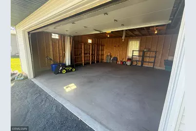 215 Franklin Avenue E, Delano, MN 55328 - Photo 27