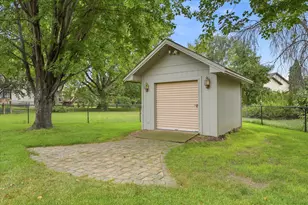 9225 Queens Gardens, Brooklyn Park, MN 55443 - Photo 51