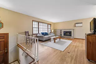 5603 Woodland Rd, Minnetonka, MN 55345 - Photo 9