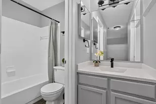 2170 Ridge Dr, Saint Louis Park, MN 55416 - Photo 13