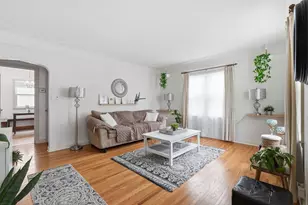 1238 Grotto St N, Saint Paul, MN 55117 - Photo 3