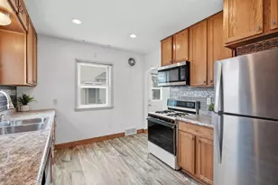 1238 Grotto St N, Saint Paul, MN 55117 - Photo 13
