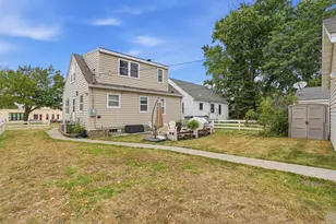 1238 Grotto St N, Saint Paul, MN 55117 - Photo 27