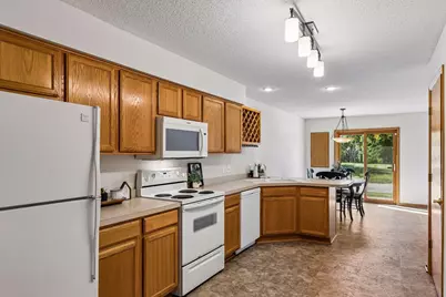 1842 Cliff Lake Court, Eagan, MN 55122 - Photo 7