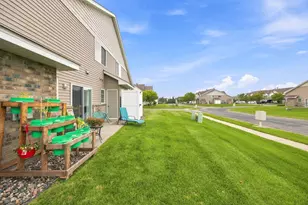 17530 Gillette Way, Lakeville, MN 55044 - Photo 21