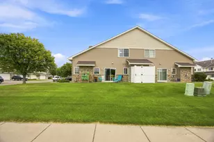 17530 Gillette Way, Lakeville, MN 55044 - Photo 25