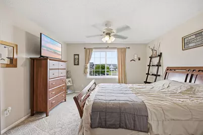 17530 Gillette Way #7052, Lakeville, MN 55044 - Photo 15