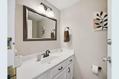 17530 Gillette Way #7052, Lakeville, MN 55044 - Photo 19