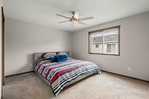 1404 20th St NE, Austin, MN 55912 - Photo 31