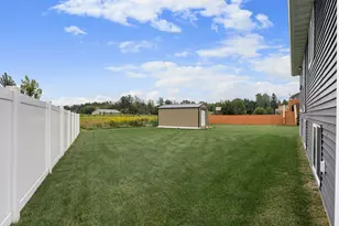 1404 20th St NE, Austin, MN 55912 - Photo 51