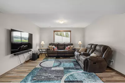 1404 20th Street NE, Austin, MN 55912 - Photo 39