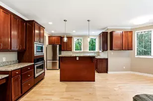 10329 N Noble Ave N, Brooklyn Park, MN 55443 - Photo 5