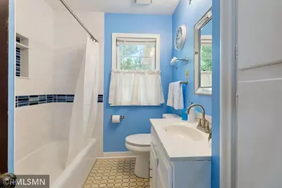 4906 Logan Avenue N, Minneapolis, MN 55430 - Photo 13