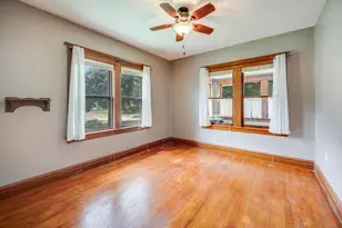 315 W 6th St, Blue Earth, MN 56013 - Photo 13