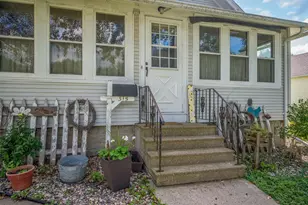 315 W 6th St, Blue Earth, MN 56013 - Photo 33