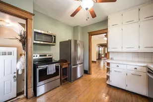 315 W 6th St, Blue Earth, MN 56013 - Photo 9