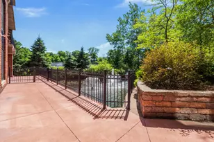 317 Groveland Ave, Minneapolis, MN 55403 - Photo 25