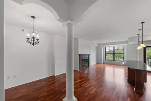 317 Groveland Ave, Minneapolis, MN 55403 - Photo 3