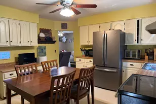 521 Oak Ln, Redwood Falls, MN 56283 - Photo 5