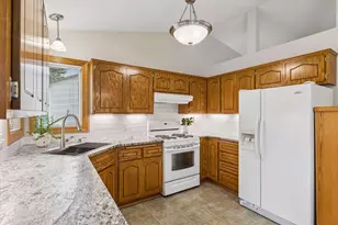 13161 Jenkins St NE, Blaine, MN 55449 - Photo 17