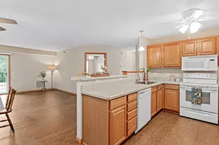 15570 Linnet St NW, Andover, MN 55304 - Photo 11