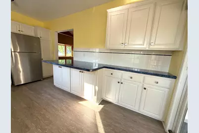 2762 McNair Drive N, Robbinsdale, MN 55422 - Photo 9