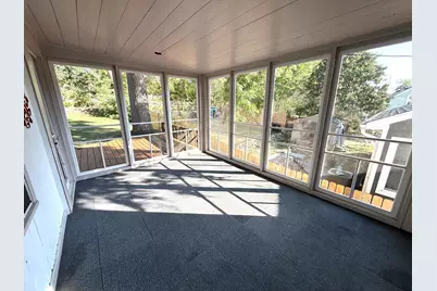 2762 McNair Drive N, Robbinsdale, MN 55422 - Photo 7