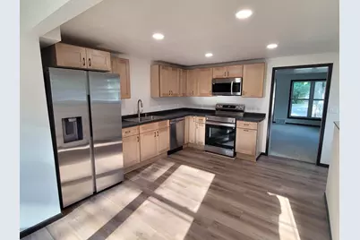 311 14th Street N, Moorhead, MN 56560 - Photo 11