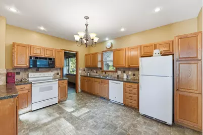 516 4th Street SE, Willmar, MN 56201 - Photo 7