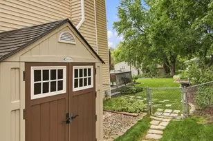 12100 50th Ave N, Plymouth, MN 55442 - Photo 33