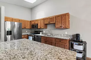 6865 Romeo Rd, Woodbury, MN 55125 - Photo 3