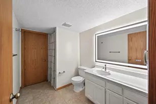 6865 Romeo Rd, Woodbury, MN 55125 - Photo 21